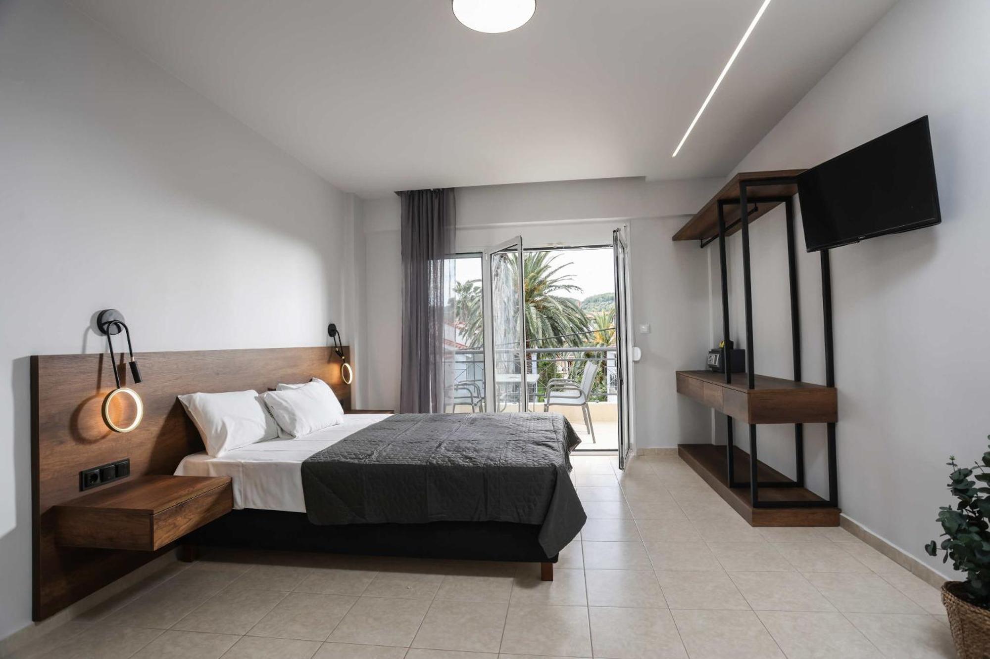 Danae Comfort Living * Pefkochori