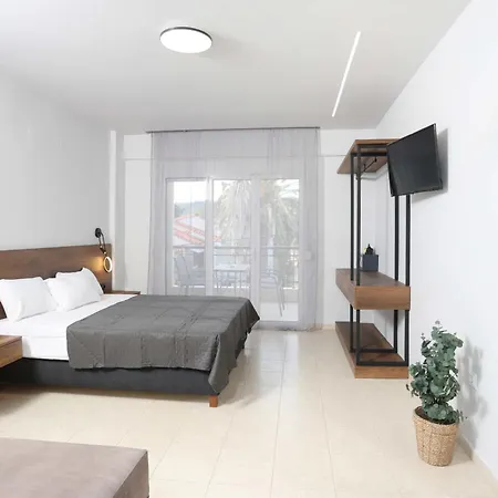 Danae Comfort Living Pefkochori Exterior photo