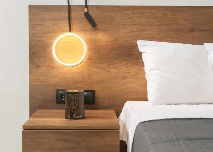 Danae Comfort Living