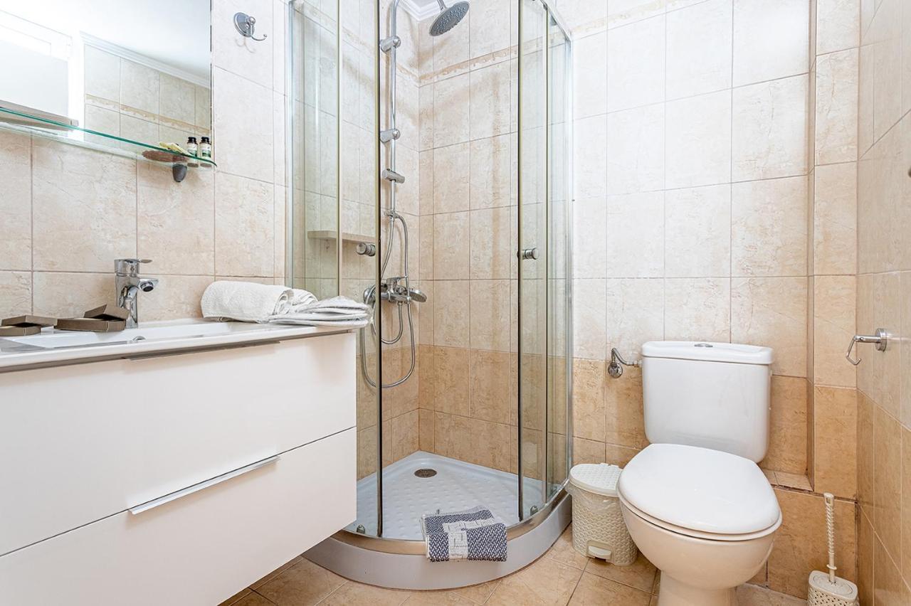 Danae Comfort Living