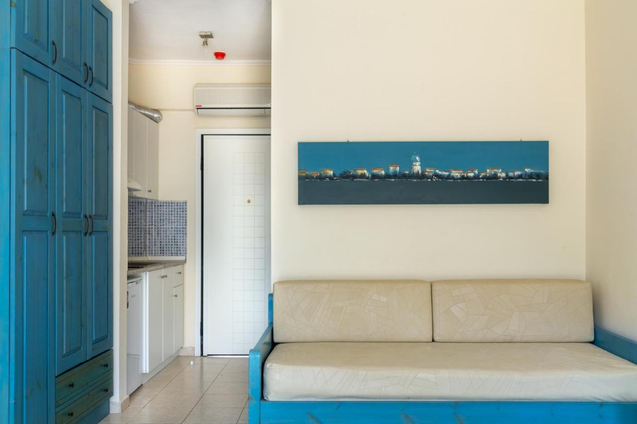 Danae Comfort Living Apartment