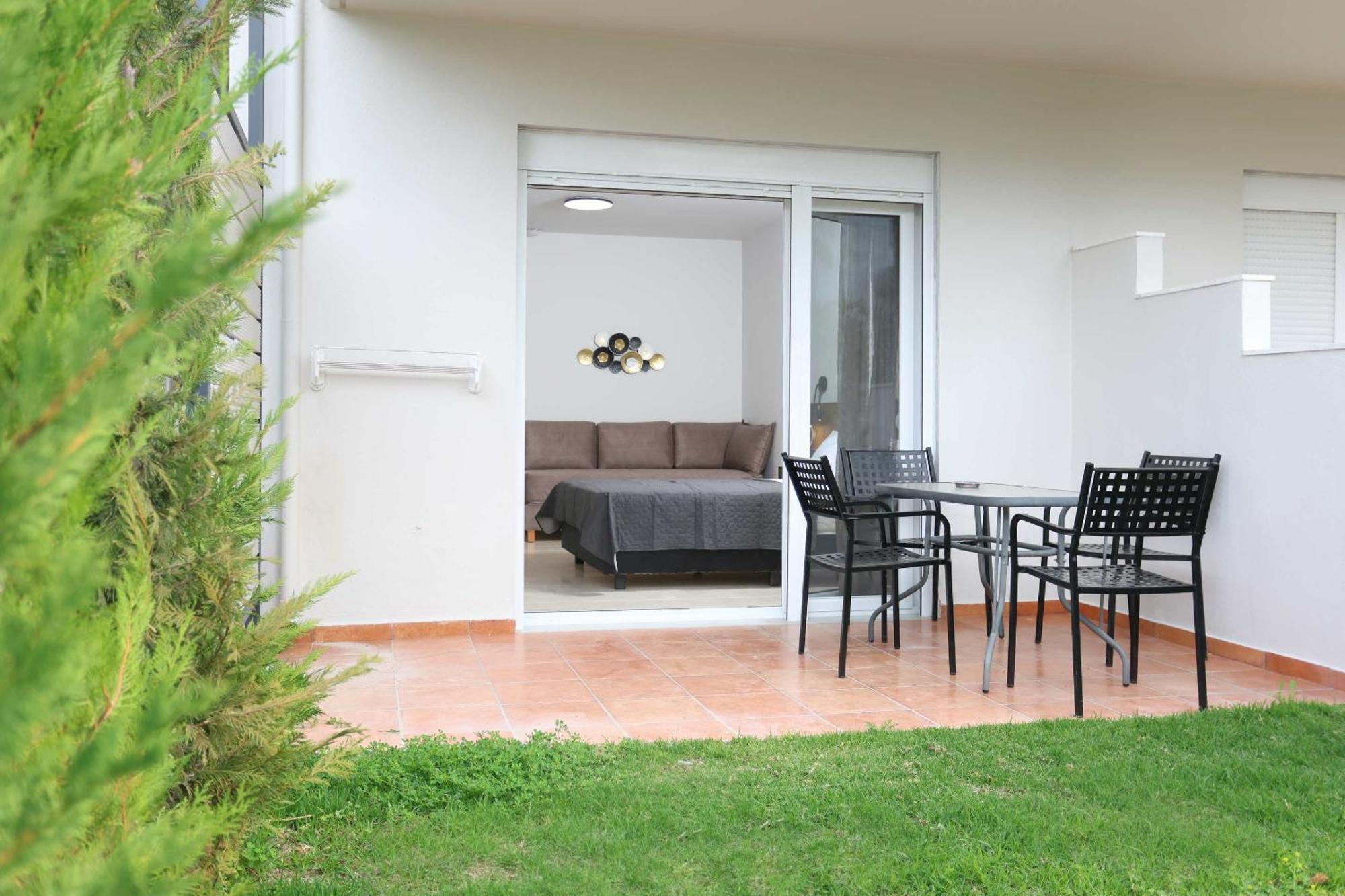 Danae Comfort Living Apartment Pefkochori